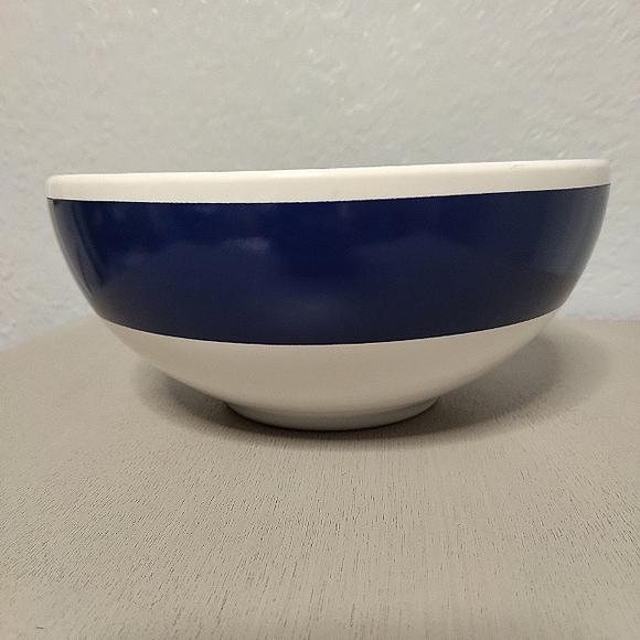 Nautica Dining 2 Nautica J Class Blue And White Serving Bowls